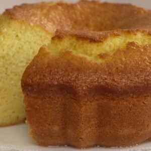 Bolo de Laranja com Casca Simples