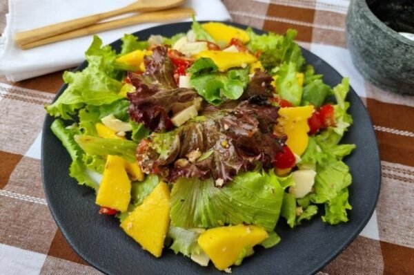 Salada Tropical