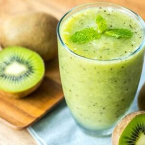 Suco Detox com Kiwi