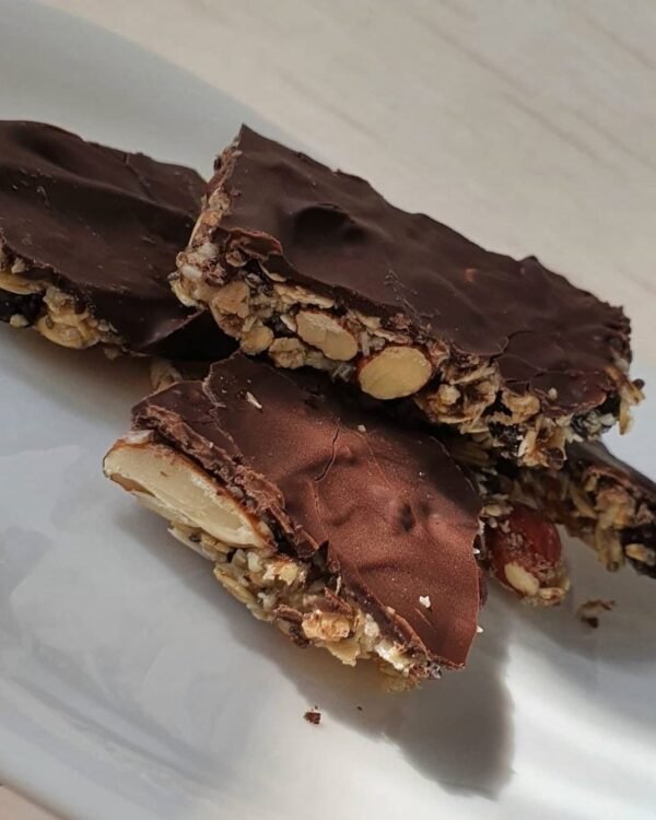 Barra de Cereal com Nuts e Chocolate
