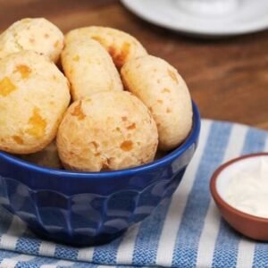 Pão de Queijo Fácil