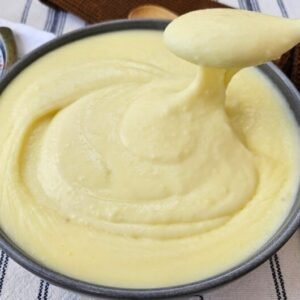 Purê de Batata com Queijo Simples