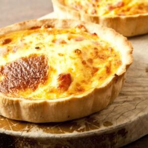 Quiche de Queijo e Presunto: O Aperitivo Perfeito para o Natal