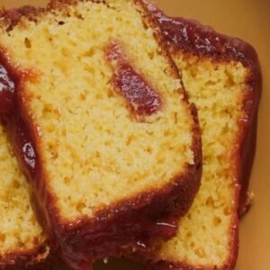 Bolo de Fubá com Goiabada: Combinação Típica para a Festa Junina